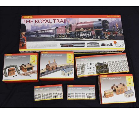 Hornby - Boxed 00 gauge  'Royal Train' (R 1057) railway trainset, together with 1-3 TrakMat Accessory Packs and track, all bo