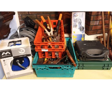 A Power Craft angle grinder - PAG230/2200, together with a Power Craft cordless drill AT-1805G, a Bosch orbital jigsaw PST850