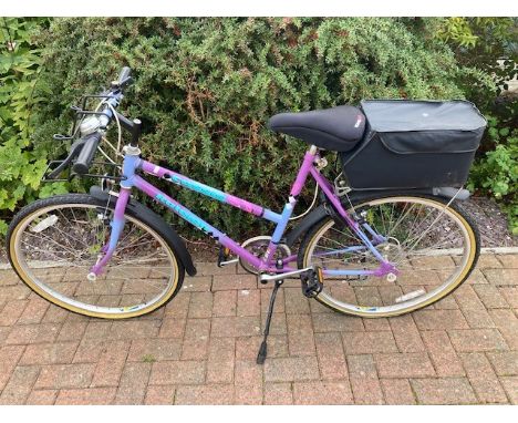 Raleigh cassis sale ladies bike