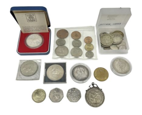 Queen Victoria 1897 crown coin, three King George V half crowns, King George VI 1937 crown, Queen Elizabeth II 1977 silver pr