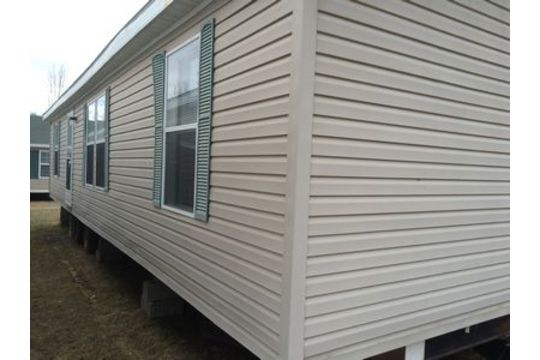 1992 SKYLINE DOUBLE WIDE MOBILE HOME, 24'X40', 3 BEDROOMS, 2 BATHROOMS ...