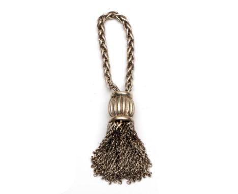   Hermes, zilveren sleutelhanger in de vorm van een tassel. Met aankoopbewijs 1          