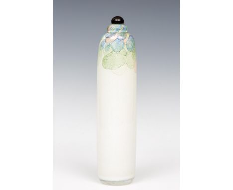   Richard Meitner (geb 1949), glazen vaas met zwarte stop Gesigneerd R Meitner 78 h. 25 cm. Provenance: glascollectie Marijke