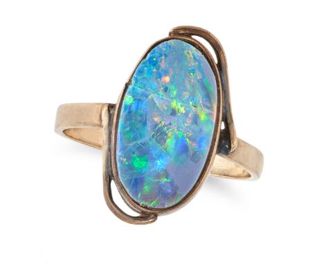 NO RESERVE - AN OPAL DOUBLET RING in yellow gold, set with an oval opal doublet, no assay marks, size R / 8.75, 3.4g. 