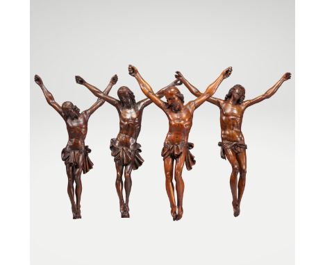 (4) Beautiful set of 4 carved wooden Christs from the 18th century - Weight: 1.10 kg - Shipping unavailable - Region: Europe 