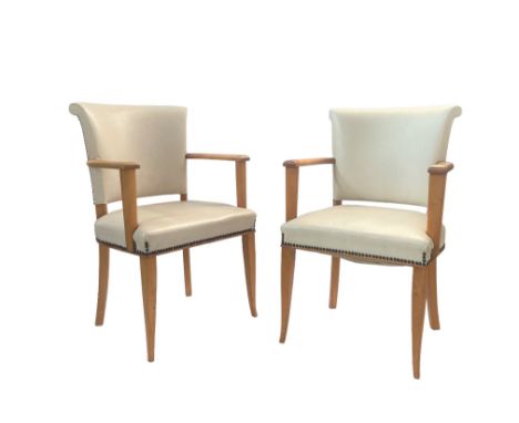 (2) Pair of armchairs in sycamore wood in the style of Art Deco in the taste of Andre Arbus - Weight: 24.50 kg - Shipping una