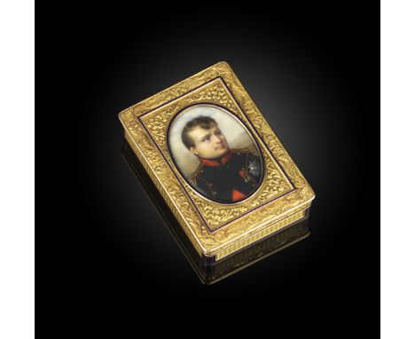 λ A portrait miniature, gold and enamel snuff box, early 19th century, of rectangular outline, the lid inset with a glazed iv