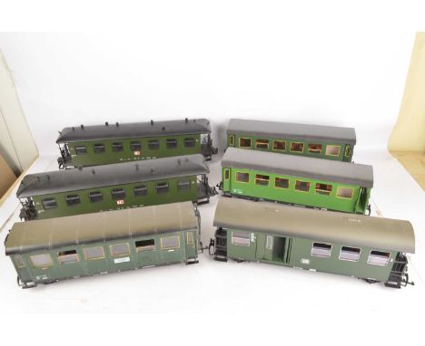 Six G scale (gauge 1) German-style bogie Coaches by various makers (6), two long coaches by Newqida (China), both G-VG, an LG