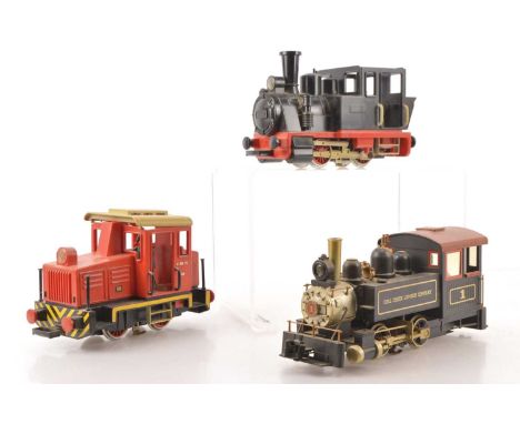 G scale (gauge 1) 0-4-0 Locomotives by Playmobil and Bachmann, a Playmobil German-style 0-4-0 Tank Locomotive, lacks cab roof