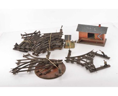 Bing 0 Gauge Goods Depot and Hut and Clockwork Track and Points including a rare 3-Way point (qty), Goods Depot with Hoist an