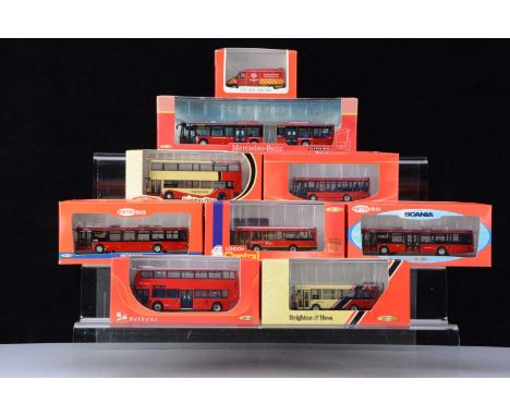 Creative Master Northcord 1:76 Scale London and Southern Double and Single Deck Buses, all cased with card sleeves or boxed, 