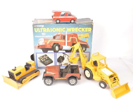 Corgi ERTL and Tonka and other makers large scale Vehicles (5), Corgi Ultrasonic Wrecker with remote control, in original box