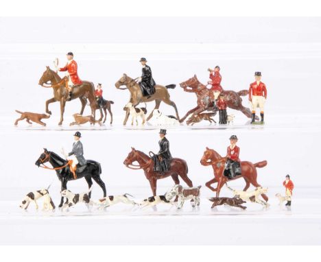 A lot of lead hunt figures by Britains and Pixyland Kew comprising Britains mounted huntswomen (7) and man,  on foot (8, all 