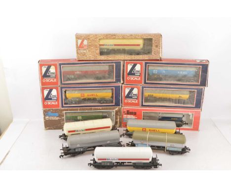 11 Lima 0 gauge UK and Continental outline bogie Tank Wagons (12), Shell (2, one boxed), Esso (2), Agip (boxed), Algeco (boxe