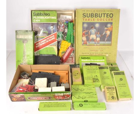 Various periods Subbuteo Football spares, Teams, West Ham and Man City, Photographers/Trainer/Manager, Fence Surround, C117 C