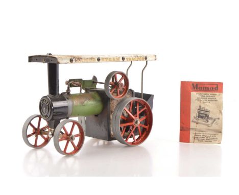 Mamod TE 1 Live Steam Traction Engine, with burner, F, rust to roof, boiler and smoke box,