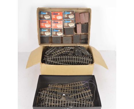 Large quantity of Lima 0 Gauge 2-Rail Track and Points and Buffer Stops (180+), including approx. 110 pieces of standard curv