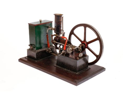 Plank Ventil-Gasmotor Nr. 330, um 1900, 4-Takter mit Glührohrzündung, einstellbar auf Früh- und Spätzündung, feststehender li