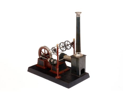 Carette liegender Heißluftmotor, uralt, HL, mit Transmission und Brenner, auf Holzsockel, leichte Gebrauchsspuren, L 37, Z 2 