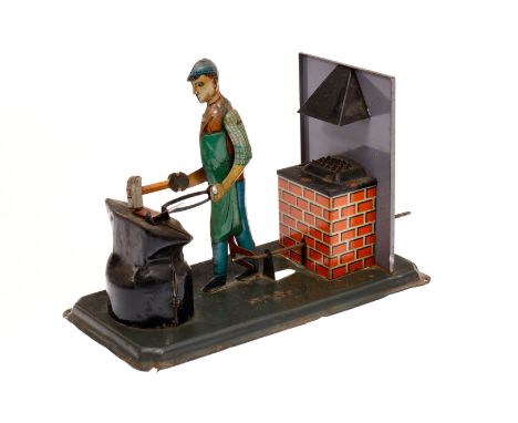 Antriebsmodell, Schmied am Amboss, mit Schmiedefeuer, CL, uralt, mit zusätzlicher Handkurbel, Alterungsspuren, L 17, Z 3 ”Ste