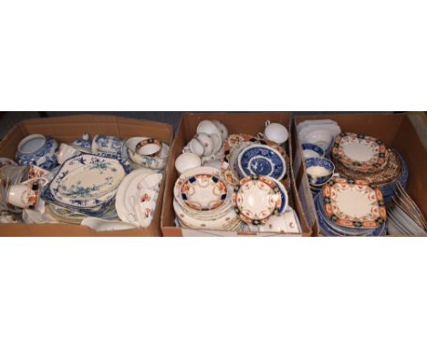 Ceramics - a quantity of blue and white tableware; a floral pattern tea service to include tea cups and saucers, side plates;