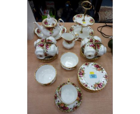 Royal Albert 'Old Country Roses' tea service 