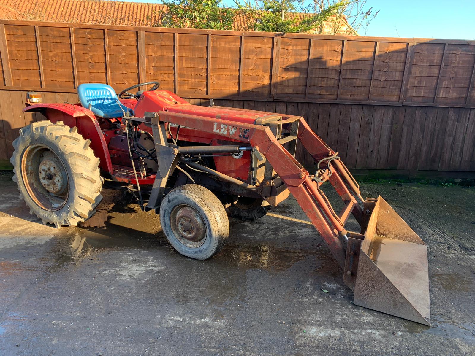 Massey Ferguson 1030 Loader Tractor 4WD Starts runs drives and lifts ...