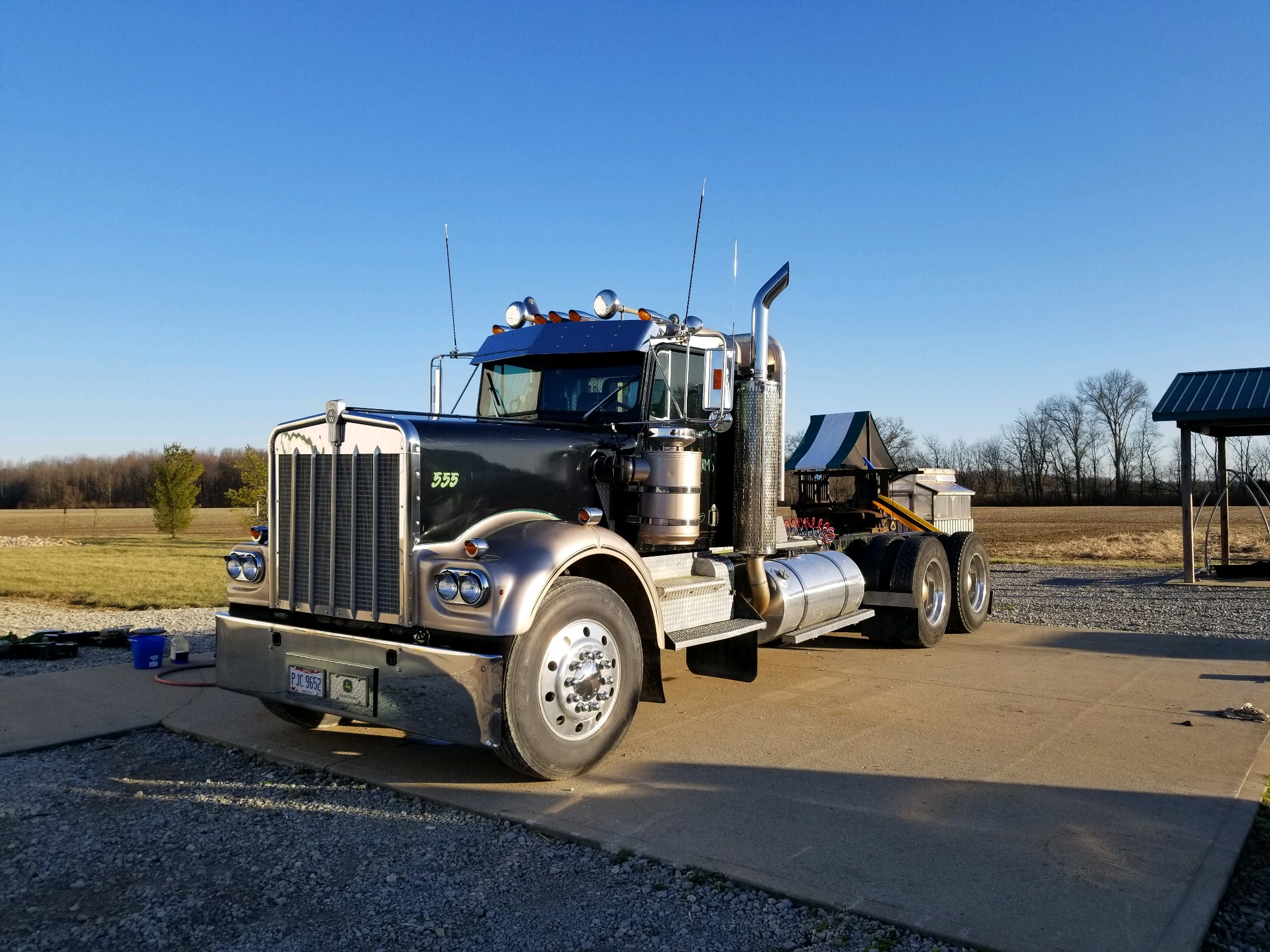 Kenworth W900A Cab