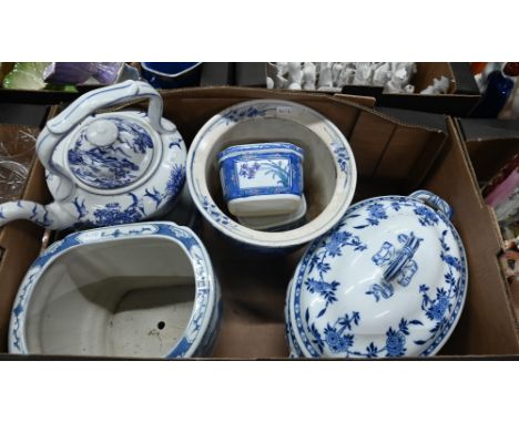 Victorian Minton blue and white oval soup tureen and cover to/w Asian blue and white jardiniere, two plant-troughs on stands 