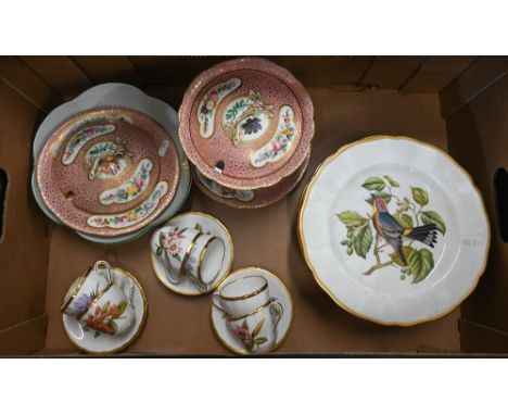 Early 19th century china sauce comport with cover and stand to/w matching cover and stand, set of twelve Spode cabinet plates