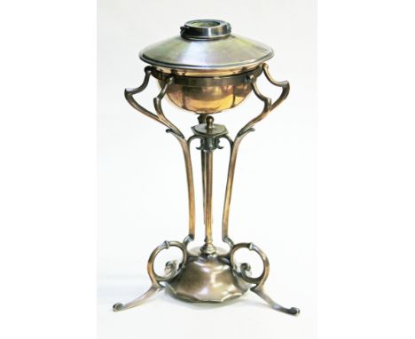 An Art Nouveau style brass oil lamp, the base stamped 'Hinks' and numbered 3634.H40.5cm. Condition - very good, no damage/rep