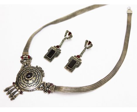 Vintage silver necklace and earrings