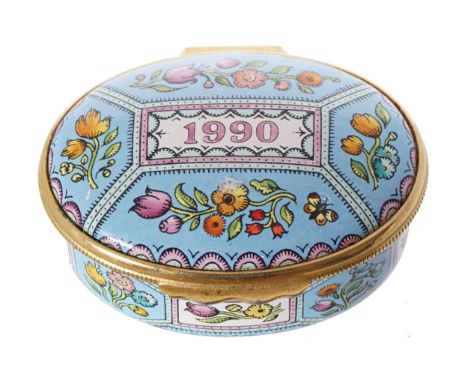 PARCEL GILT POLYCHROME TRINKET BOX AND COVER CIRCA 19903 cm. high; 5 cm. wide; 4 cm. deep