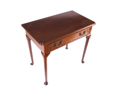 GEORGE II PERIOD RED WALNUT SIDE TABLE OR SILVER TABLE CIRCA 1740The rectangular caddy moulded top with serpentine corners ab