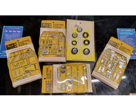 A Revell Custom Car Parts 1/25 scale including C1102, Blown '58 Chrysler V-8 Engine with GMC 6-71 Blower and Hilburn Airscoop