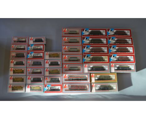 OO Gauge. Lima 38 x Boxed assorted rolling stock. Overall G+
