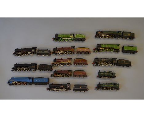 OO Gauge. Hornby/Bachmann/Lima/Airfix 13 x Unboxed locomotives. Overall F/G