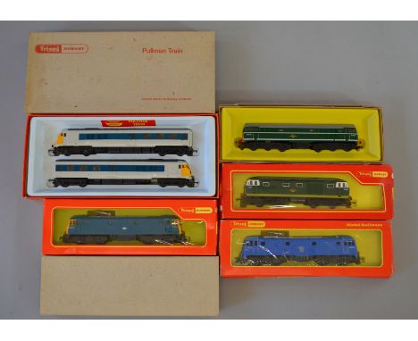 OO Gauge. Hornby / Tri-ang  5 x locomotives. R555C Pullman Train blue/grey, 2 x R.753 E.3001 Electric Bo-Bo, light & dark blu