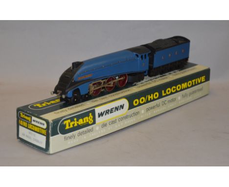OO Gauge. Wrenn. W2212 "Sir Nigel Gresley" No.7 light scratches to r/hand side of tender, otherwise VG Boxed. No packer ref t