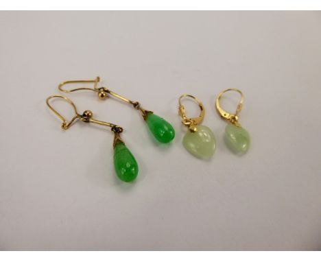 A Pair of 14 ct Yellow Gold White Jade Heart Shaped Earrings, together with a another green jade drop lozenge earrings, appro