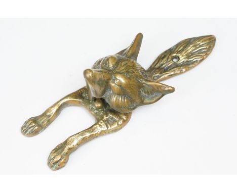 Brass ‘ fox head ‘ door knocker, 16cm long