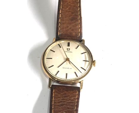 Vintage  9ct gold presentation Omega geneve gents wristwatch cal 601 hand winding omega leather strap watch does  tick but st