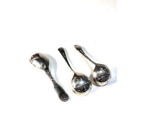 3 silver spoons includes georgian silver caddy spoon and 2 shifter spoons weight 77g 