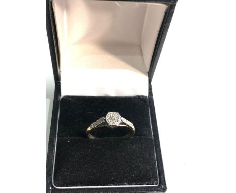 Vintage 9ct gold diamond ring weight 2.4g 