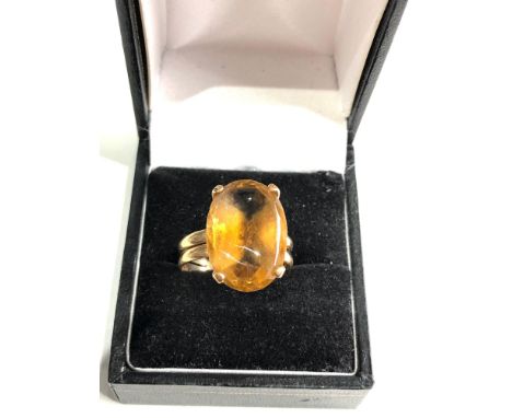 18ct gold citrine cocktail ring weight 6.1g 