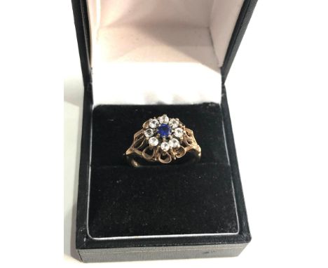 Vintage 9ct gold stone set cluster ring weight 3.3g 