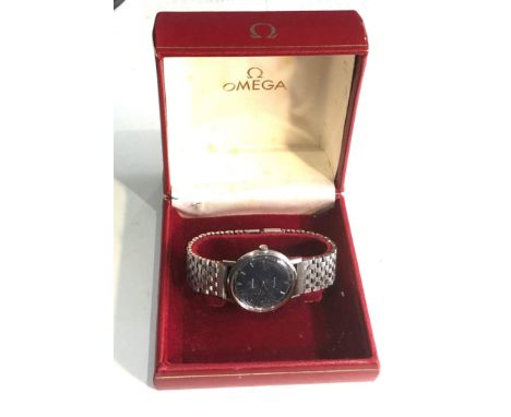 Vintage Boxed Omega geneve gents wristwatch hand winding blue dial non omega bracelet  glass scratched and marked watch is ti