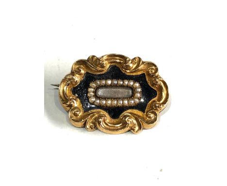 15ct antique gold enamel &amp; pearl mourning brooch measures approx 3cm by2.2cm weight 7g black enamel has paint restoration
