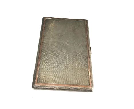 Engine turned silver and gold border cigarette case weight 190g 