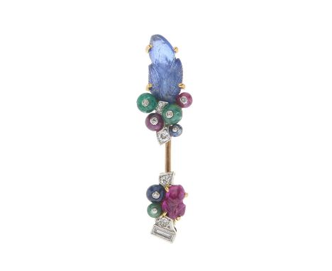 Cartier, an extremely rare Art Deco gold and platinum, circular-cut diamond Tutti Frutti jabot pin, circa 1930, with carved s